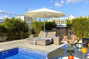 Pernera Beach Villa in Protaras