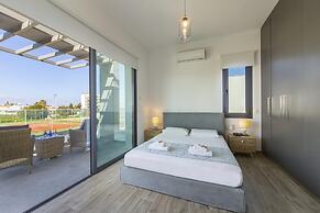 Pernera Beach Villa in Protaras