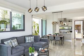 Pernera Beach Villa in Protaras