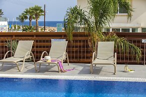 Theodora 16 in Protaras