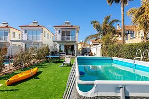 Ayia Thekla Seafront Villa Dagi