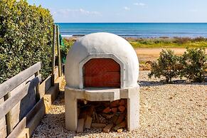 Ayia Thekla Seafront Villa Dagi