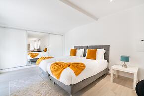 Luxury Almancil Villa With Heated Pool by Ideal Homes