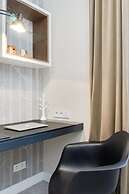 Swanky and Modern Marina Residence