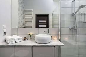 Beautiful Apartment Tartaczna
