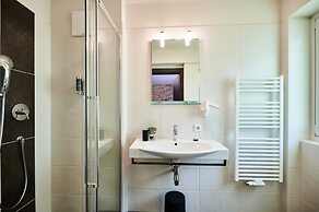 EVI Apartments - Berta