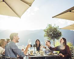 Chalet Max Panorama in Zell am See