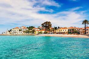 Maistrali Return To Timeless Spetses