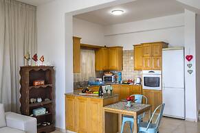 Beachfront Villa Meneou 5