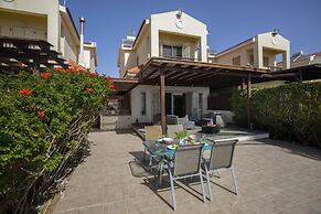 Beachfront Villa Meneou 5