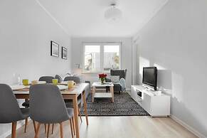 Bright Apartment Near the Beach With a Terrace