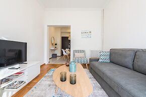 Cozy and Fresh 2bdrm apt Close to Metro