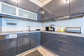 Luxury Home With Jacuzzi and Spectacular Sea Views for 8 Guests