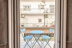 Fresh and Clean apt for 6 in Koukaki