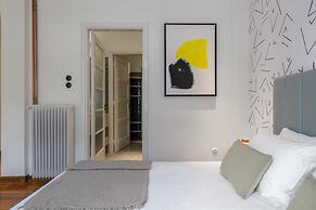 An Outstanding 3 Bdrm Apartment in the Heart of Athens