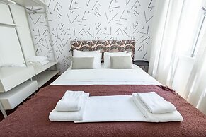 An Outstanding 3 Bdrm Apartment in the Heart of Athens