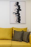 An Outstanding 3 Bdrm Apartment in the Heart of Athens