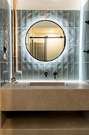 An Outstanding 3 Bdrm Apartment in the Heart of Athens