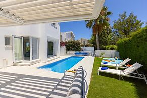 Protaras Villa Piera By The Sea