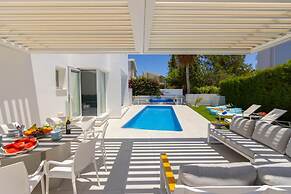 Protaras Villa Piera By The Sea