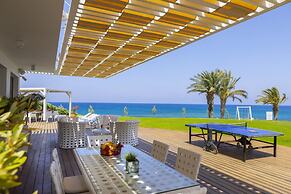 Beachfront Dream Villa