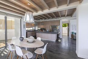 Beachfront Dream Villa