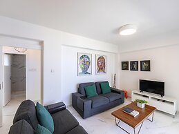 Mackenzie Leo Seafront Suite