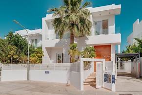Blue Waves Protaras Beachfront Villa 3