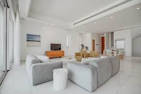 Blue Waves Protaras Beachfront Villa 3