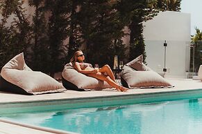 Blue Waves Protaras Beachfront Villa 3