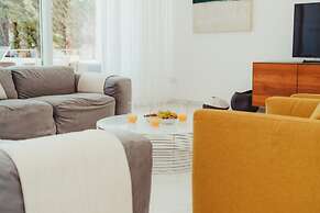 Blue Waves Protaras Beachfront Villa 3