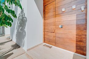 Blue Waves Protaras Beachfront Villa 3