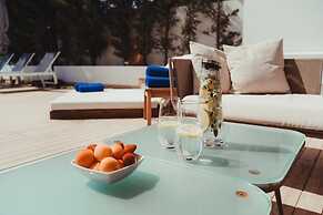 Blue Waves Protaras Beachfront Villa 3