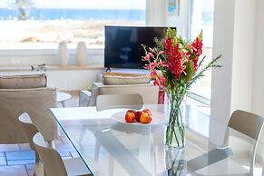 Protaras Seafront Villa Violetta