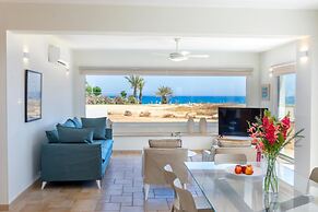 Protaras Seafront Villa Violetta