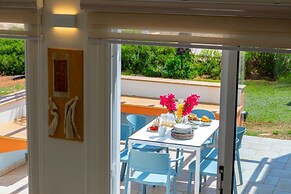 Protaras Seafront Villa Violetta