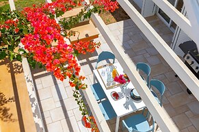 Protaras Seafront Villa Violetta