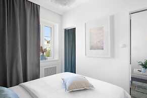 Elite Apartments Breezy Old Town