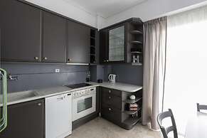 Deco Marble Apt With Acropolis View
