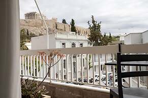 Deco Marble Apt With Acropolis View