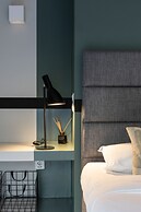Fantastic Central Athens Suite With Rooftop Deck