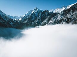 First IN Mountain Chalet A