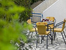 Ayios Elias Alice Suite