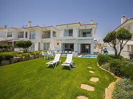 Protaras Seafront Villa Sirina Pearl