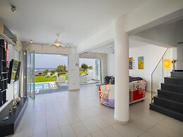 Protaras Seafront Villa Sirina Pearl