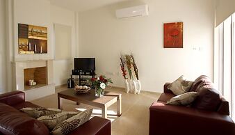 Elise in Protaras With 3 Bedrooms and 2 Bathrooms