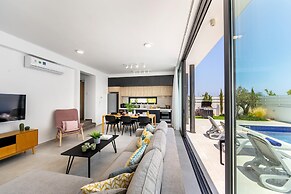 Protaras Almaria Villa 16