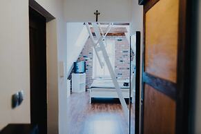 Klimatyczne Studio w Sercu Star wki