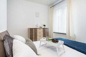 Elite Apartments wi Tego Ducha Grande old Town View OLD Town