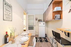 Lovely 1 Bedroom Apartment in Athens